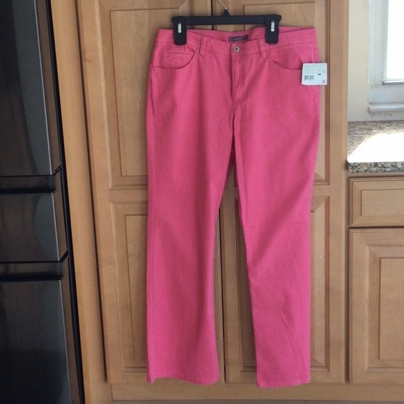 Liz Claiborne Jeans size 16.            #48 - Picture 1 of 7